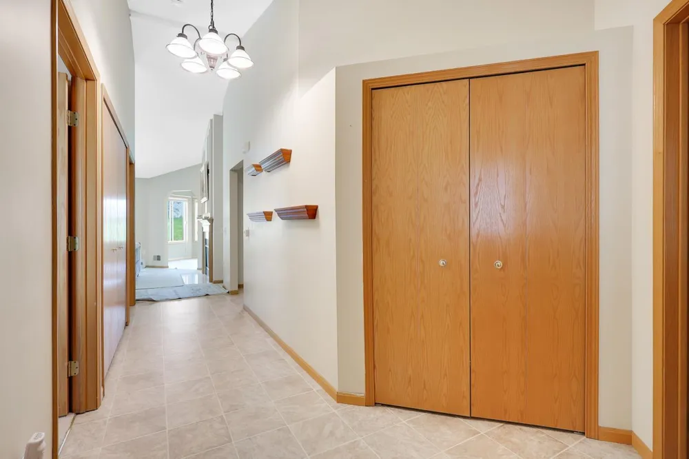 9462 Prairieview Trail Champlin, MN 55316