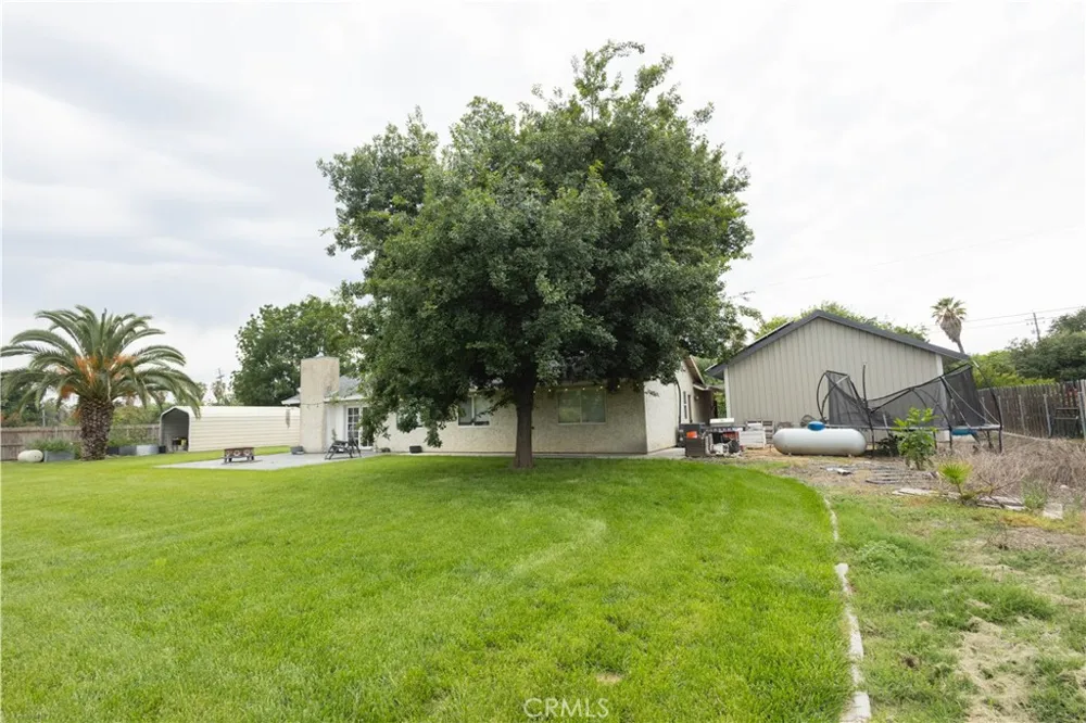 6042 Grange Corning, CA 96021