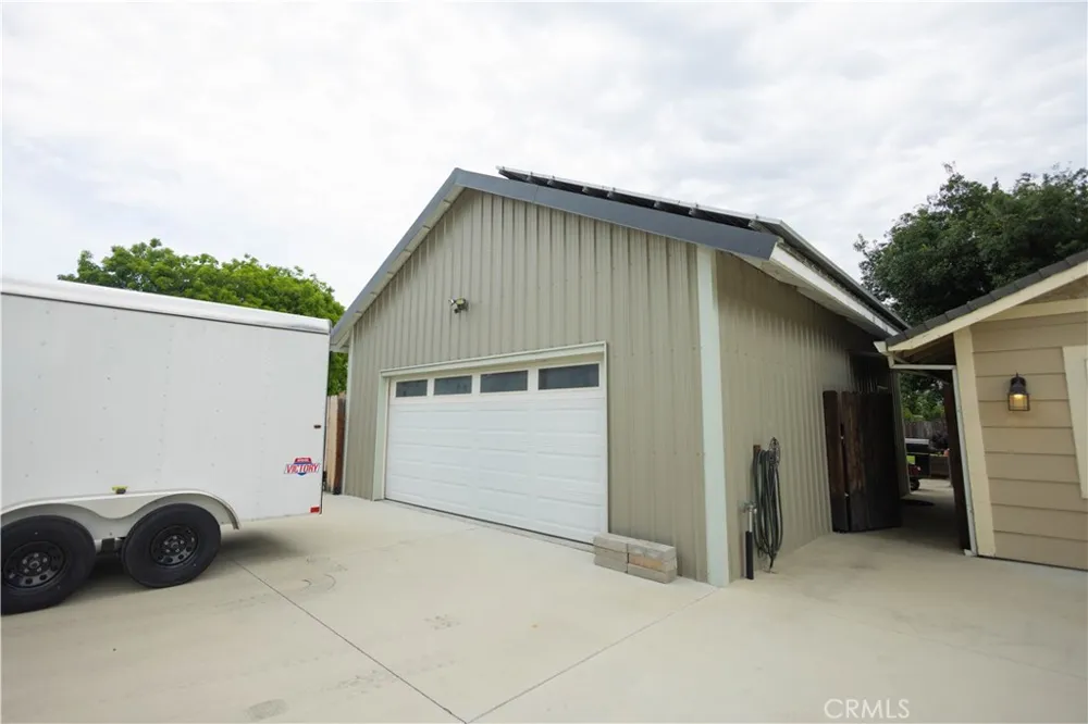 6042 Grange Corning, CA 96021