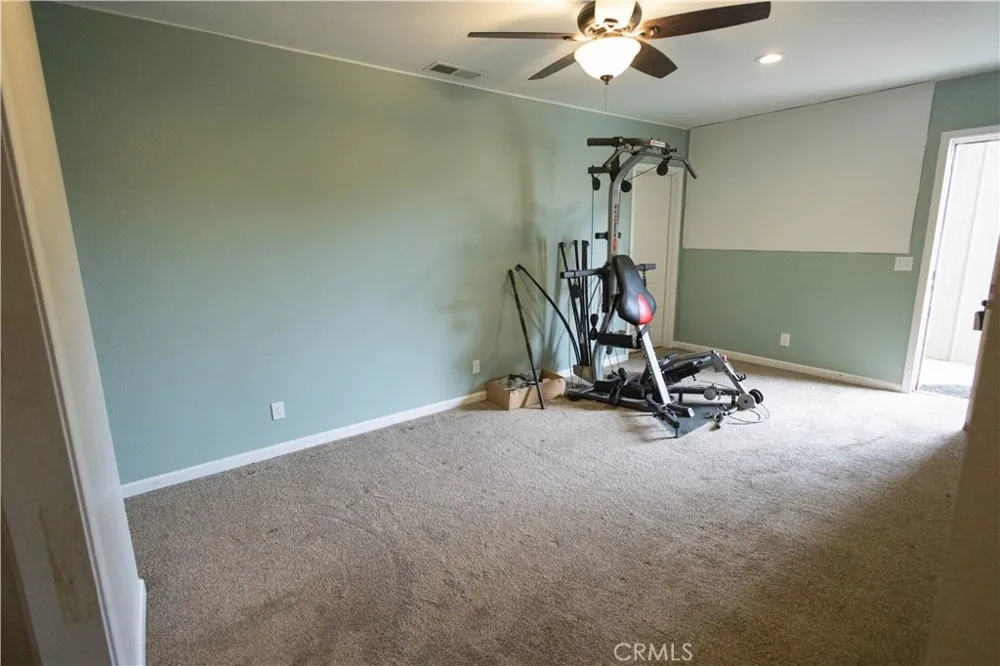 6042 Grange Corning, CA 96021