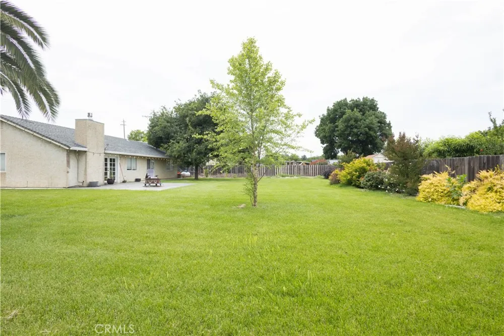 6042 Grange Corning, CA 96021