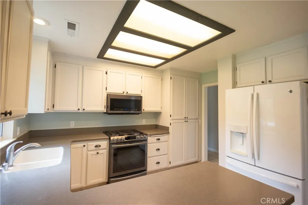 6042 Grange Corning, CA 96021