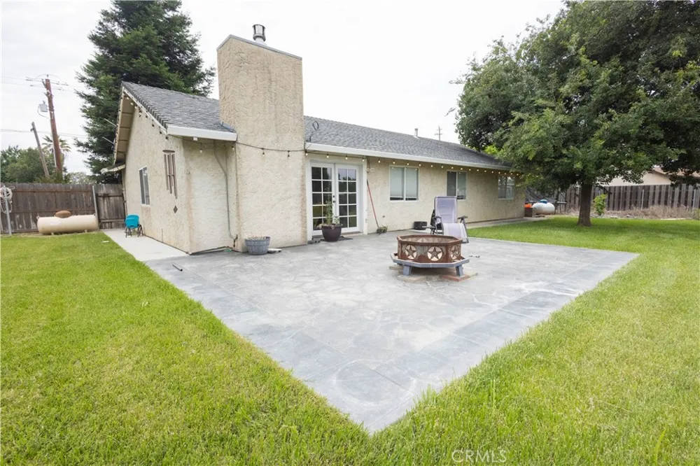 6042 Grange Corning, CA 96021