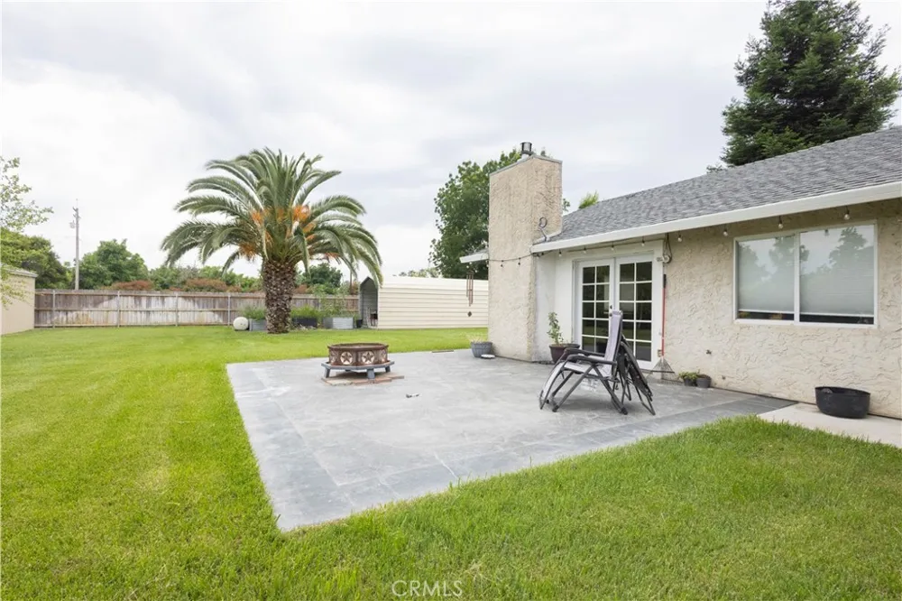 6042 Grange Corning, CA 96021