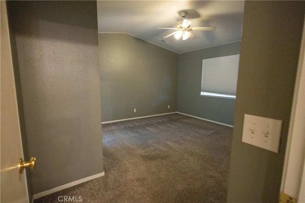 6042 Grange Corning, CA 96021