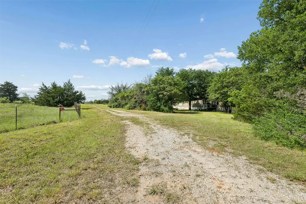 194 Private Road 4663 Boyd, TX 76023