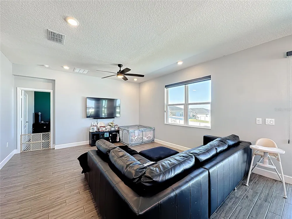 1404 GERANIUM DRIVE Mascotte, FL 34753