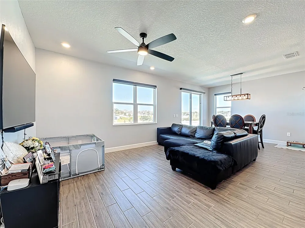 1404 GERANIUM DRIVE Mascotte, FL 34753