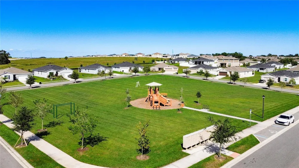 1404 GERANIUM DRIVE Mascotte, FL 34753