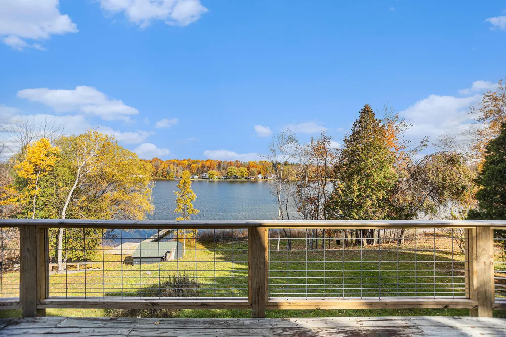 1550 W Chilberg Road Scottville, MI 49454