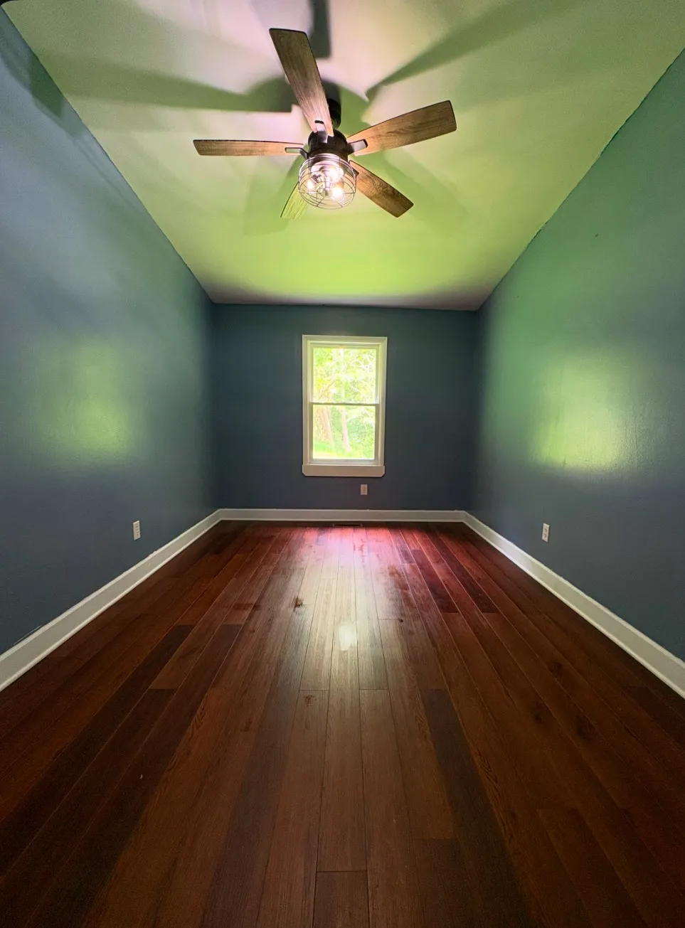 140 Carver Hollow Rd Pleasant Shade, TN 37145