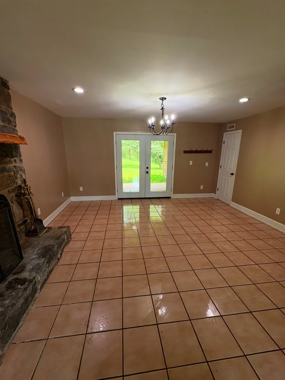 140 Carver Hollow Rd Pleasant Shade, TN 37145