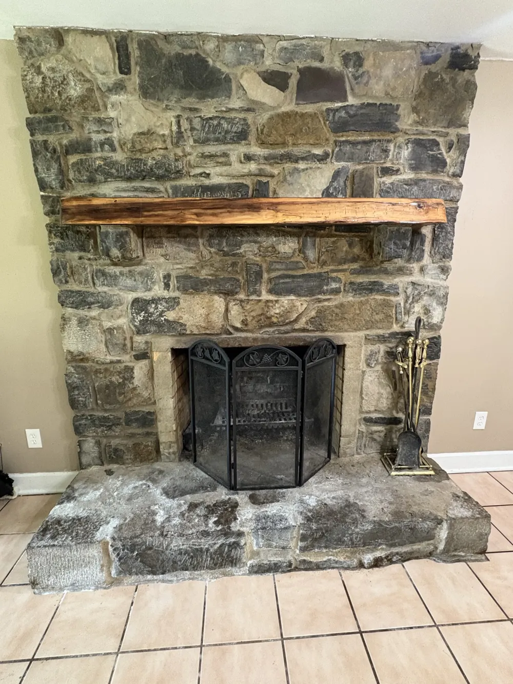 140 Carver Hollow Rd Pleasant Shade, TN 37145