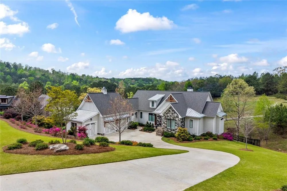 1634 Currahee Club Drive Toccoa, GA 30577