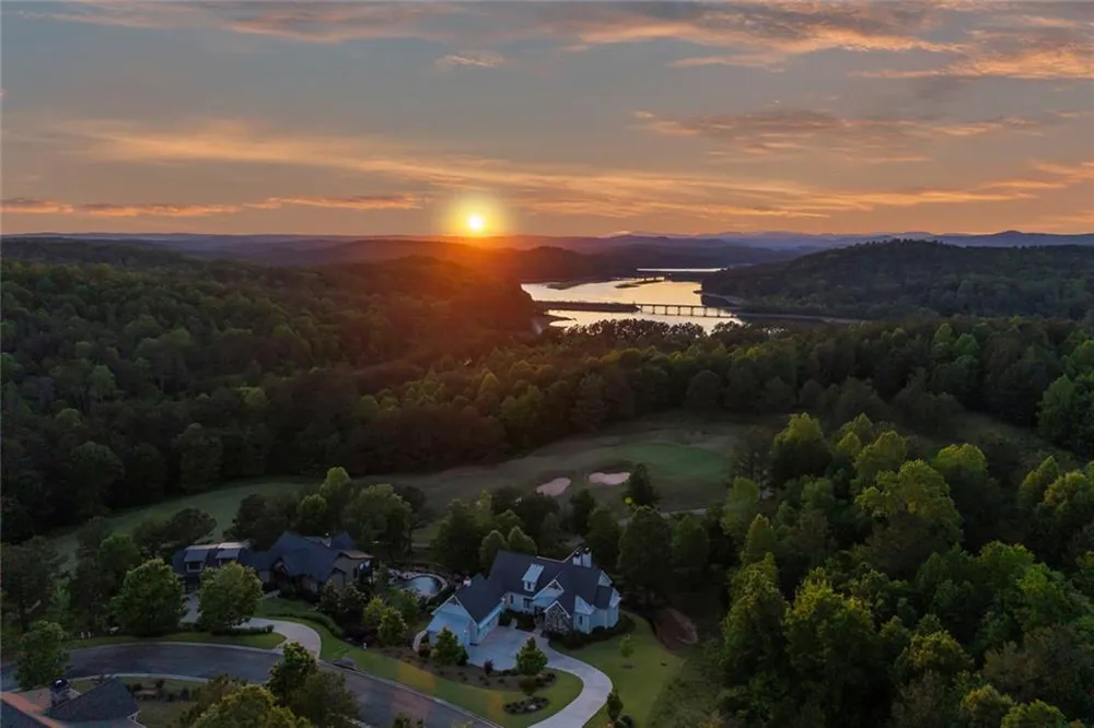 1634 Currahee Club Drive Toccoa, GA 30577