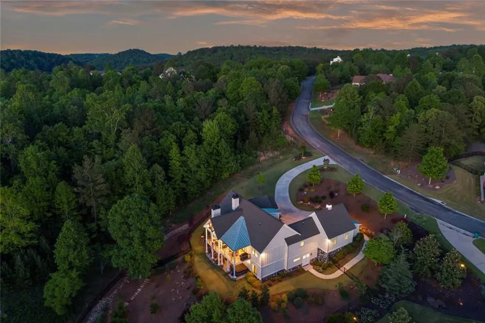 1634 Currahee Club Drive Toccoa, GA 30577