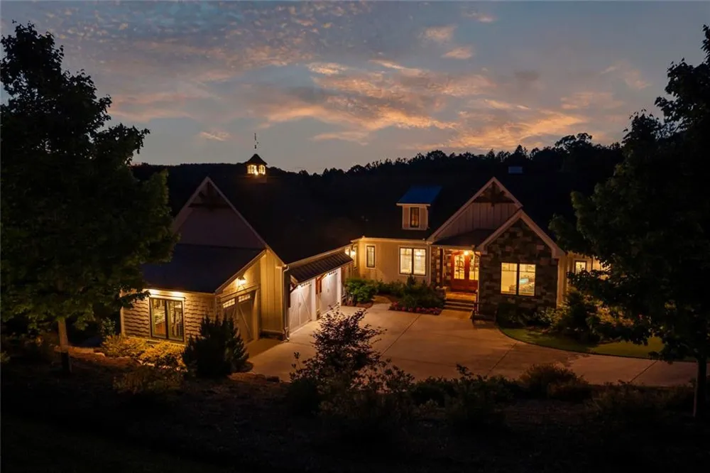 1634 Currahee Club Drive Toccoa, GA 30577