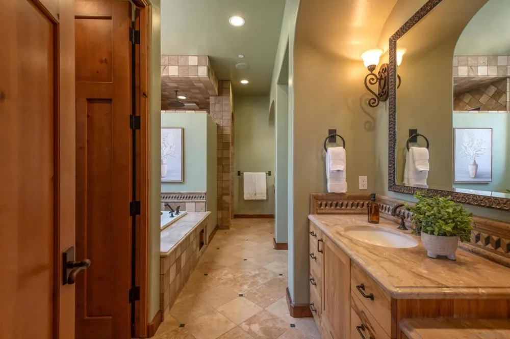 23835 Viejas Grade Descanso, CA 91916