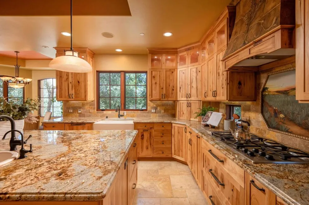 23835 Viejas Grade Descanso, CA 91916