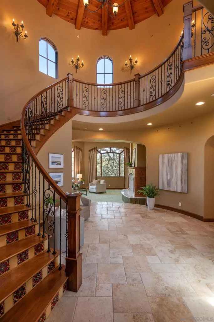 23835 Viejas Grade Descanso, CA 91916
