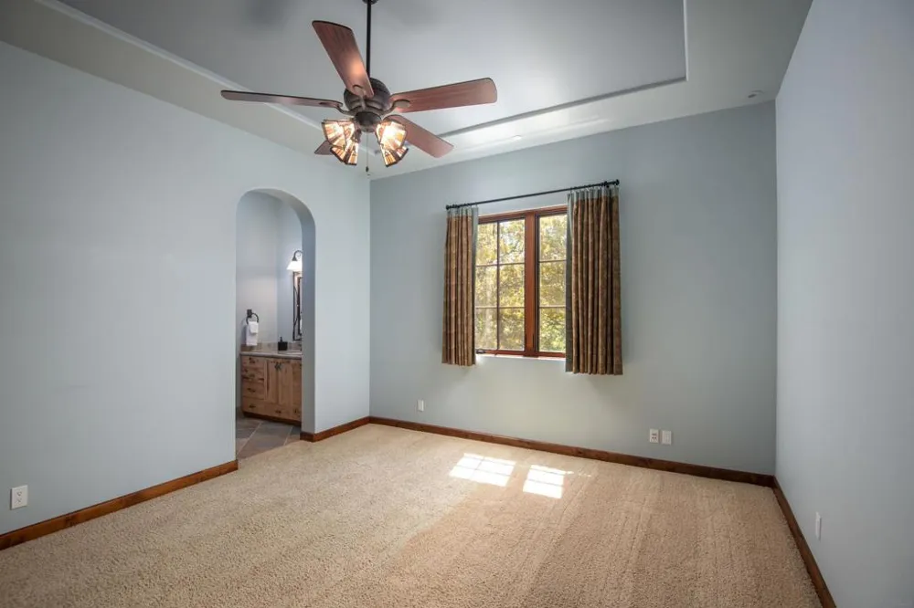 23835 Viejas Grade Descanso, CA 91916