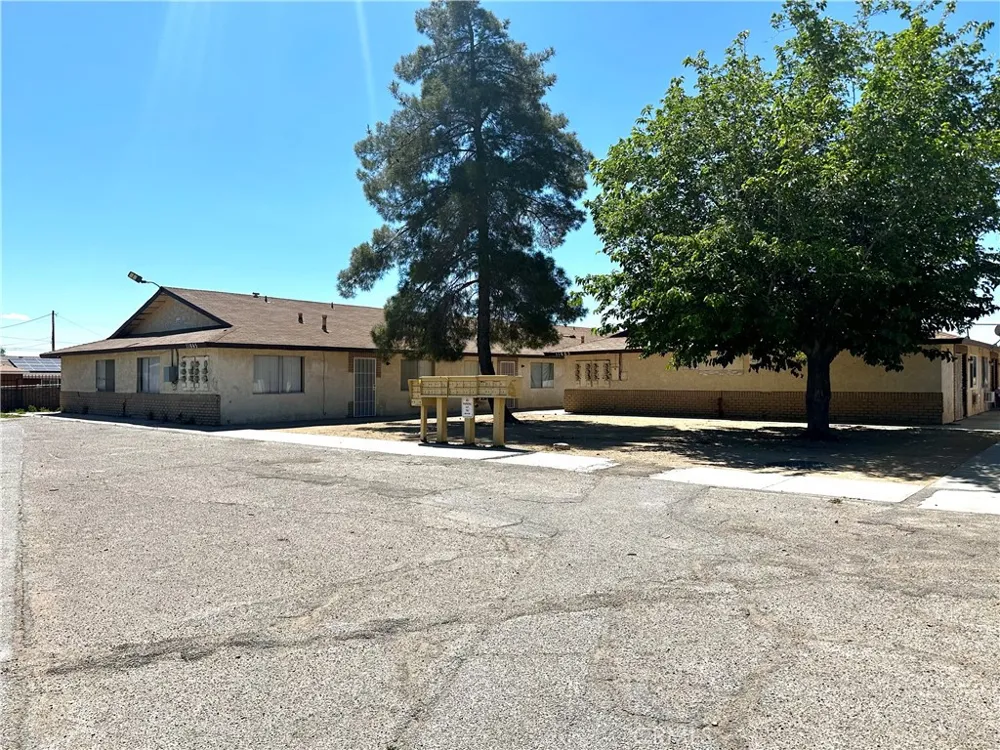 11661 White Avenue Adelanto, CA 92301