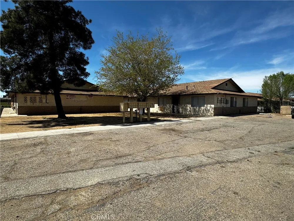11661 White Avenue Adelanto, CA 92301