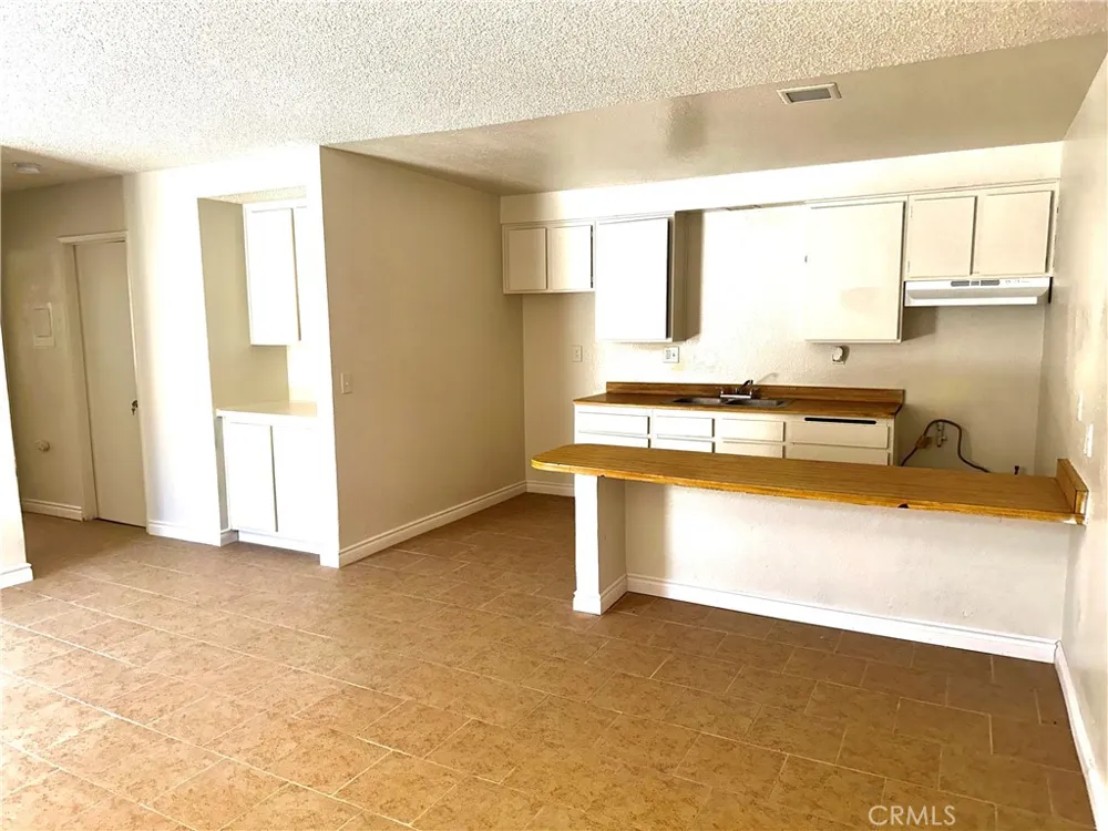 11661 White Avenue Adelanto, CA 92301