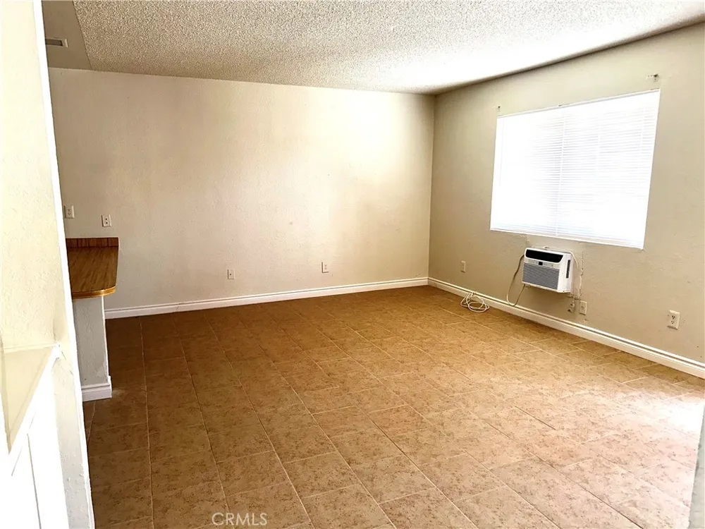 11661 White Avenue Adelanto, CA 92301