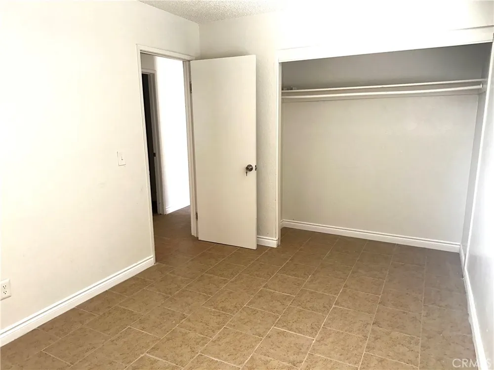 11661 White Avenue Adelanto, CA 92301