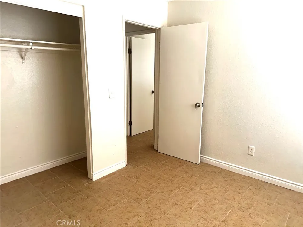 11661 White Avenue Adelanto, CA 92301