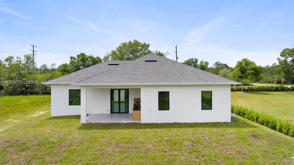 6186 Everglades blvd Naples, FL 34120