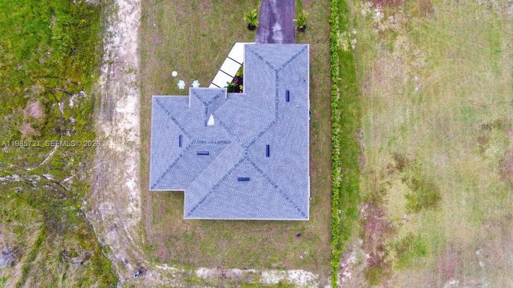 6186 Everglades blvd Naples, FL 34120