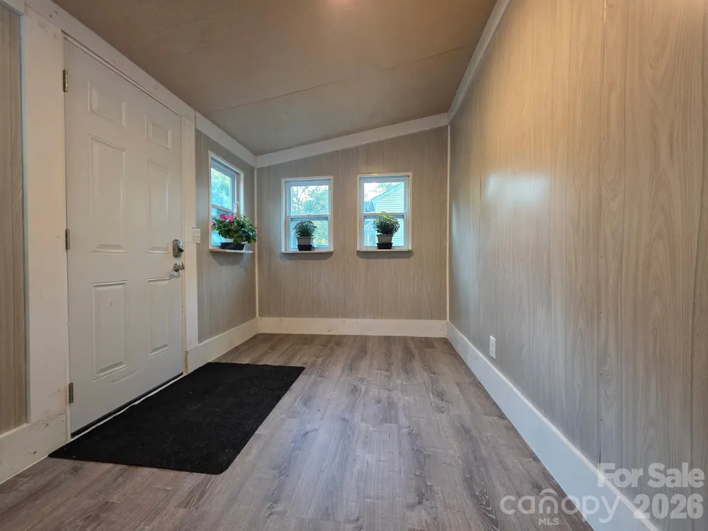 4723 Linden Street Columbia, SC 29203