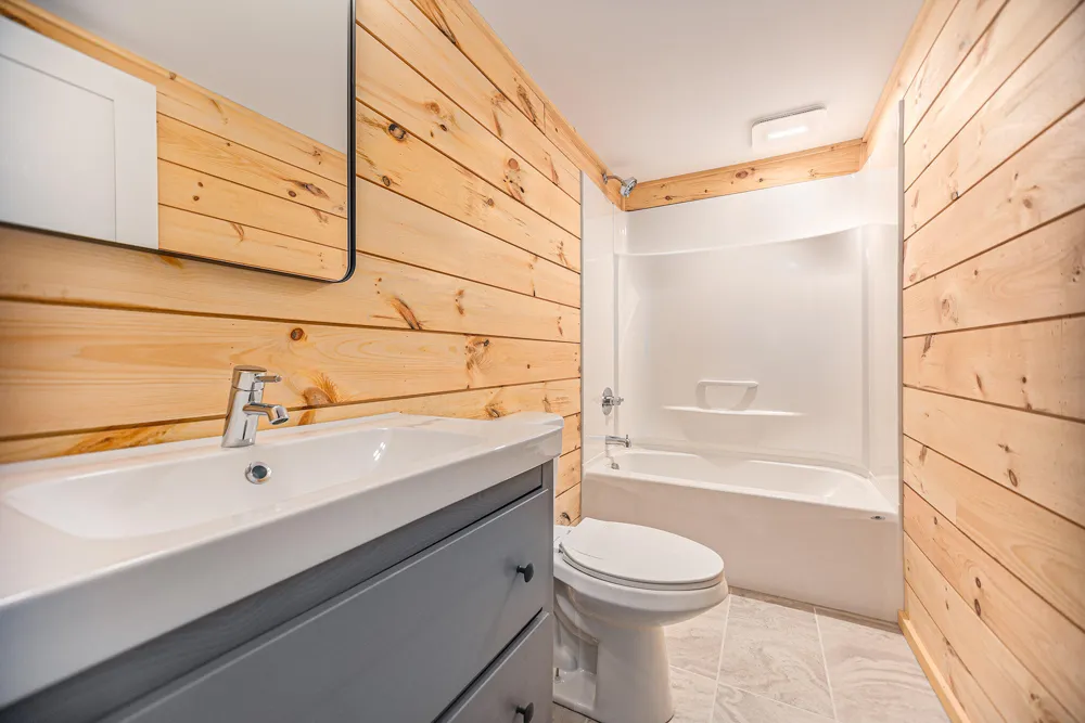 1550 W Chilberg Road Amber Township, MI 49454