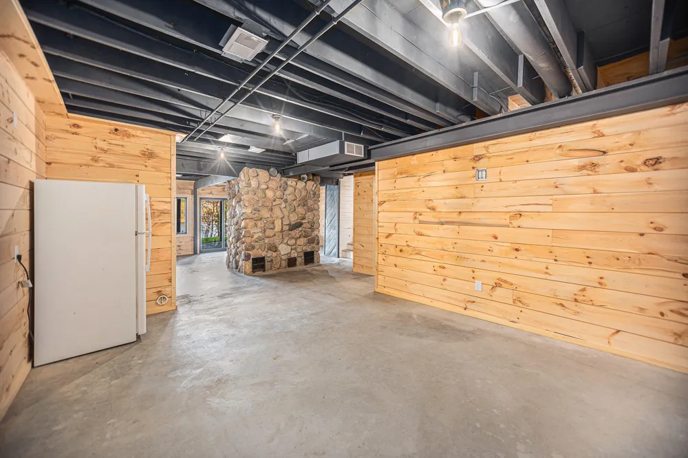 1550 W Chilberg Road Amber Township, MI 49454