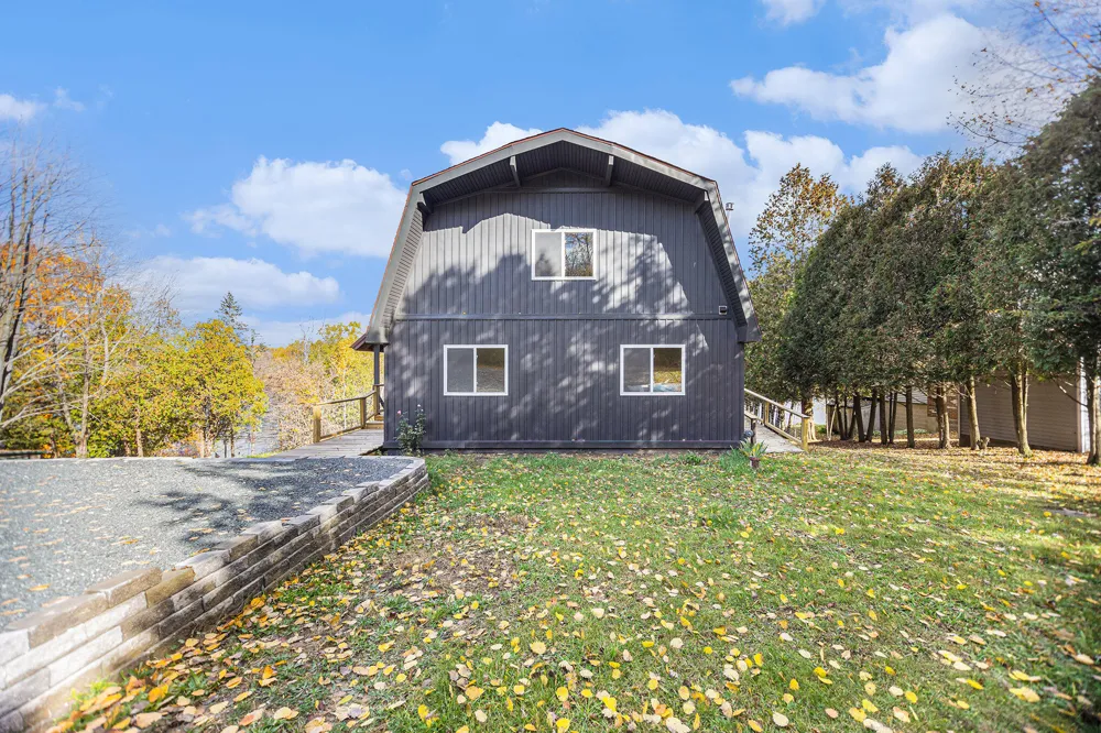 1550 W Chilberg Road Amber Township, MI 49454