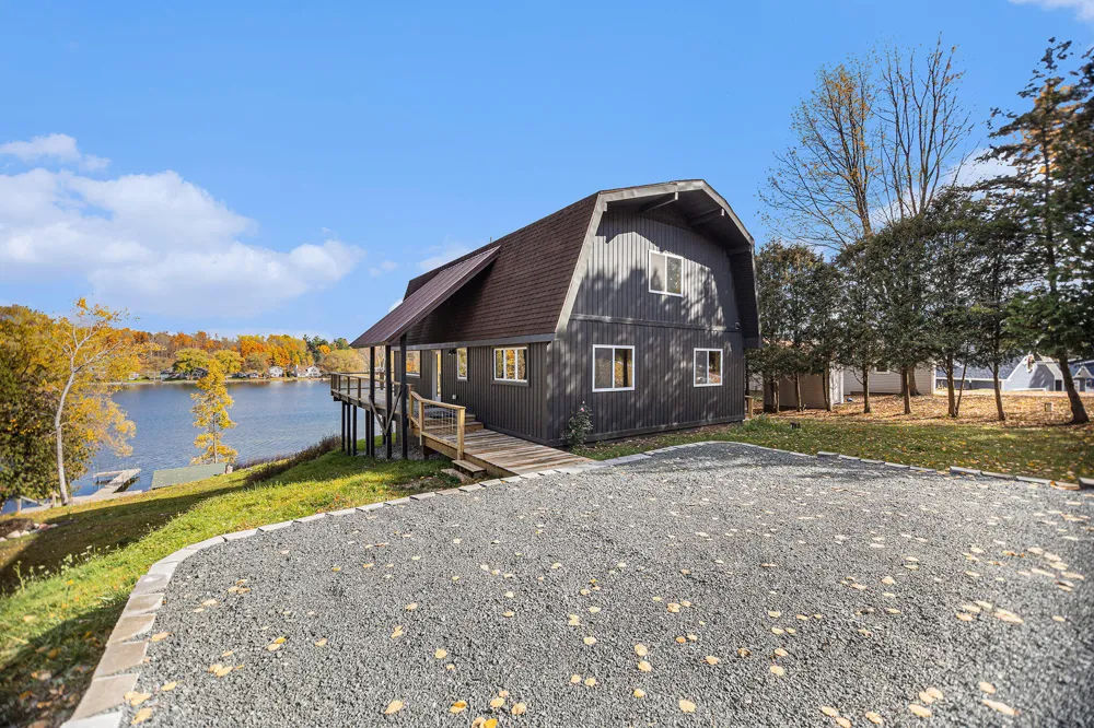 1550 W Chilberg Road Amber Township, MI 49454