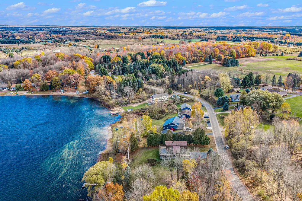 1550 W Chilberg Road Amber Township, MI 49454