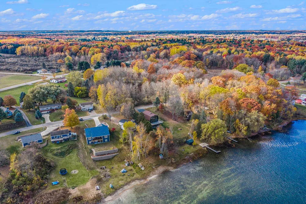 1550 W Chilberg Road Amber Township, MI 49454