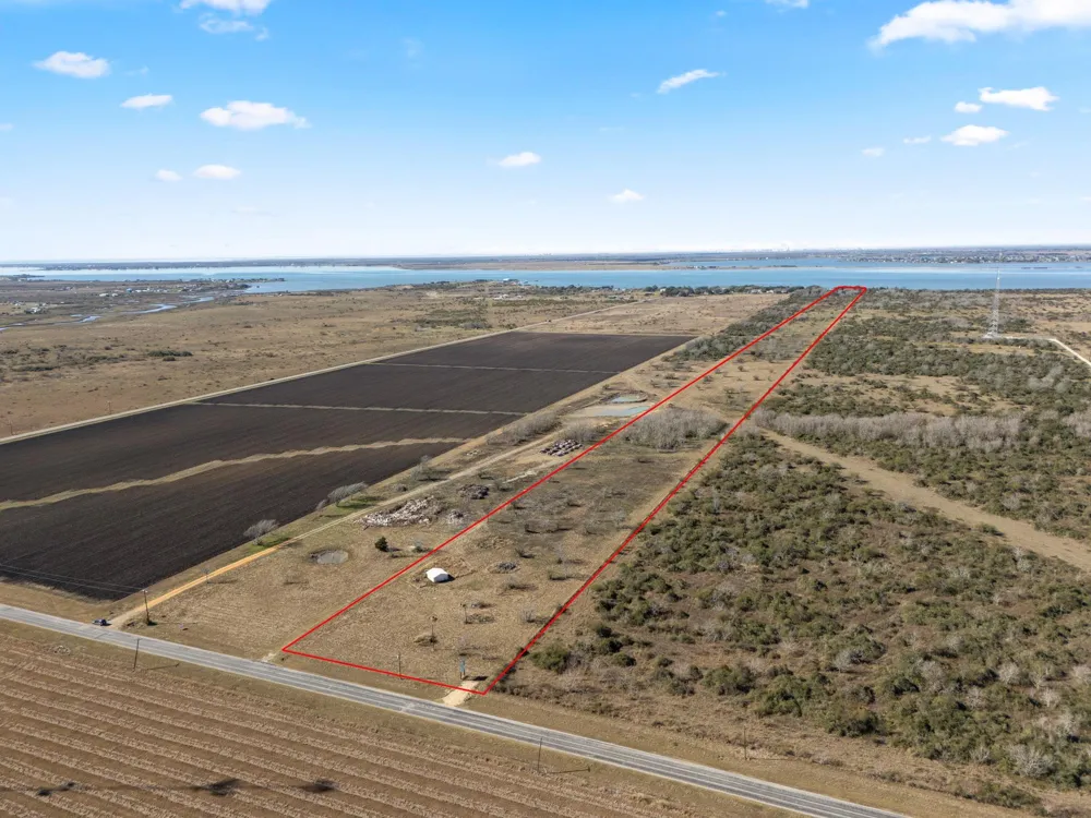 County Road 298 Caney Drive Sargent, TX 77414