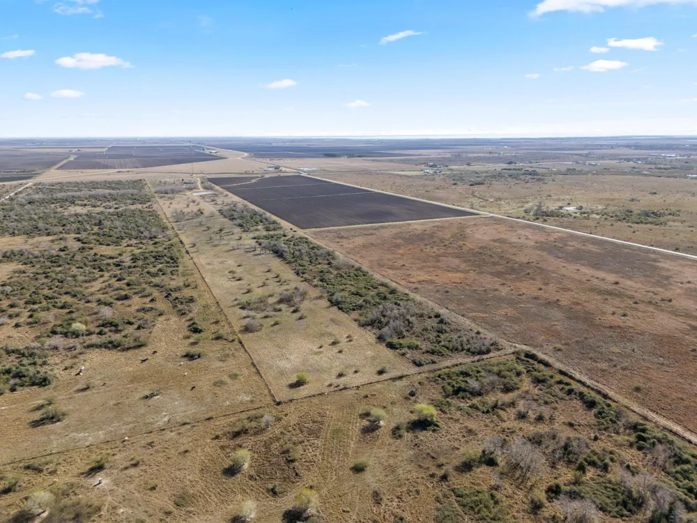 County Road 298 Caney Drive Sargent, TX 77414