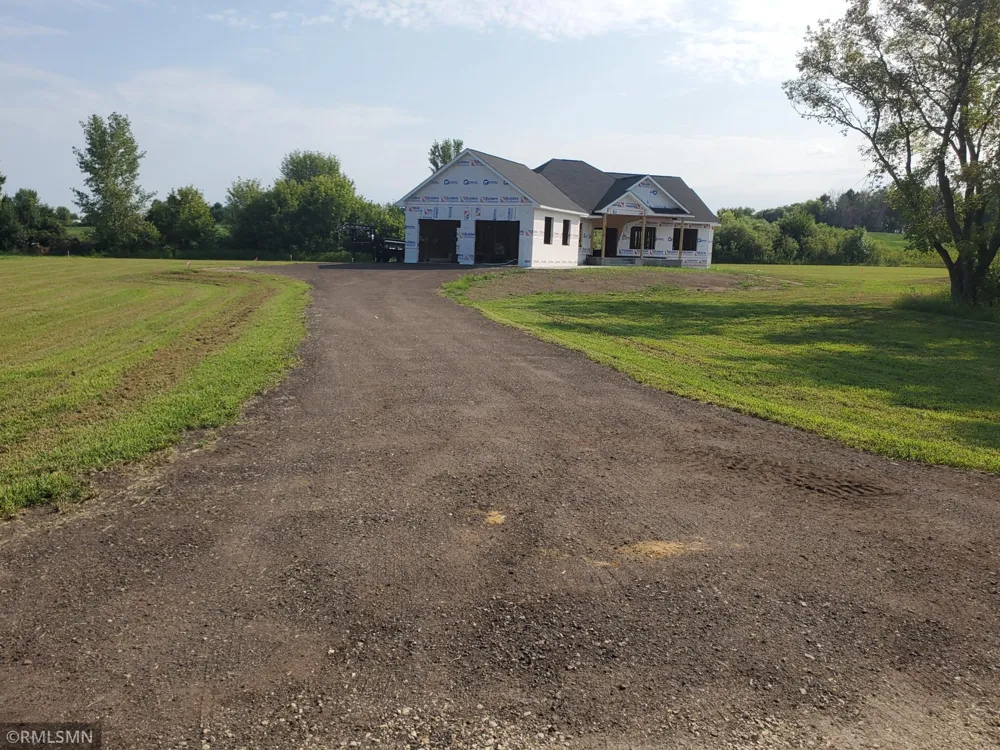 792 186th Street #792 Hammond, WI 54015