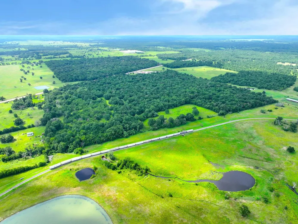 Us 79 Oakwood, TX 75855
