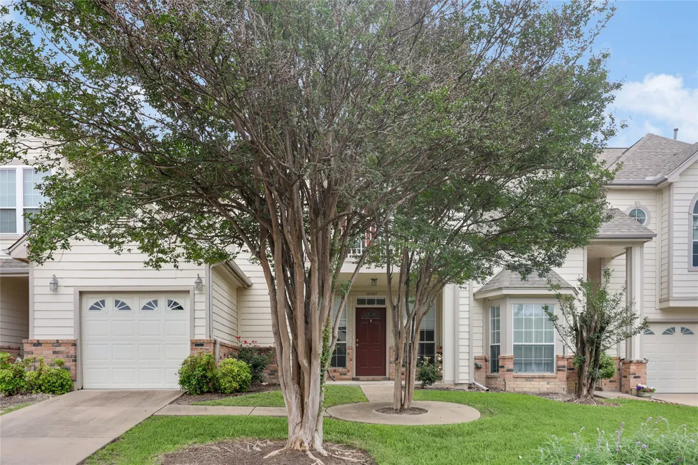 12287 Abbey Glen Lane #D-1 Austin, TX 78753