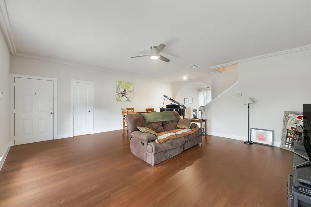 12287 Abbey Glen Lane #D-1 Austin, TX 78753