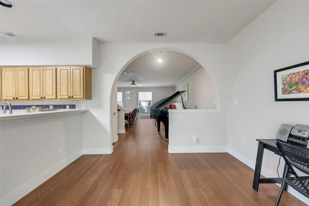 12287 Abbey Glen Lane #D-1 Austin, TX 78753
