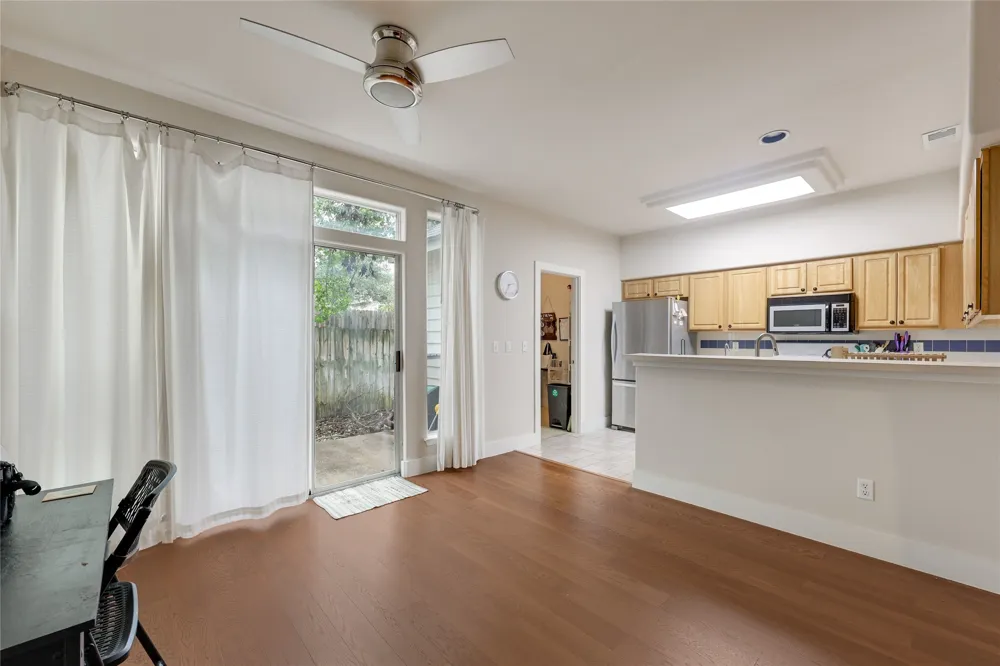 12287 Abbey Glen Lane #D-1 Austin, TX 78753