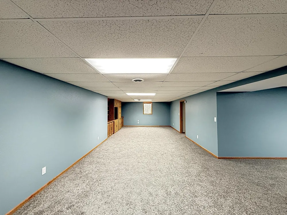 111 Buckeye Drive Montevideo, MN 56265