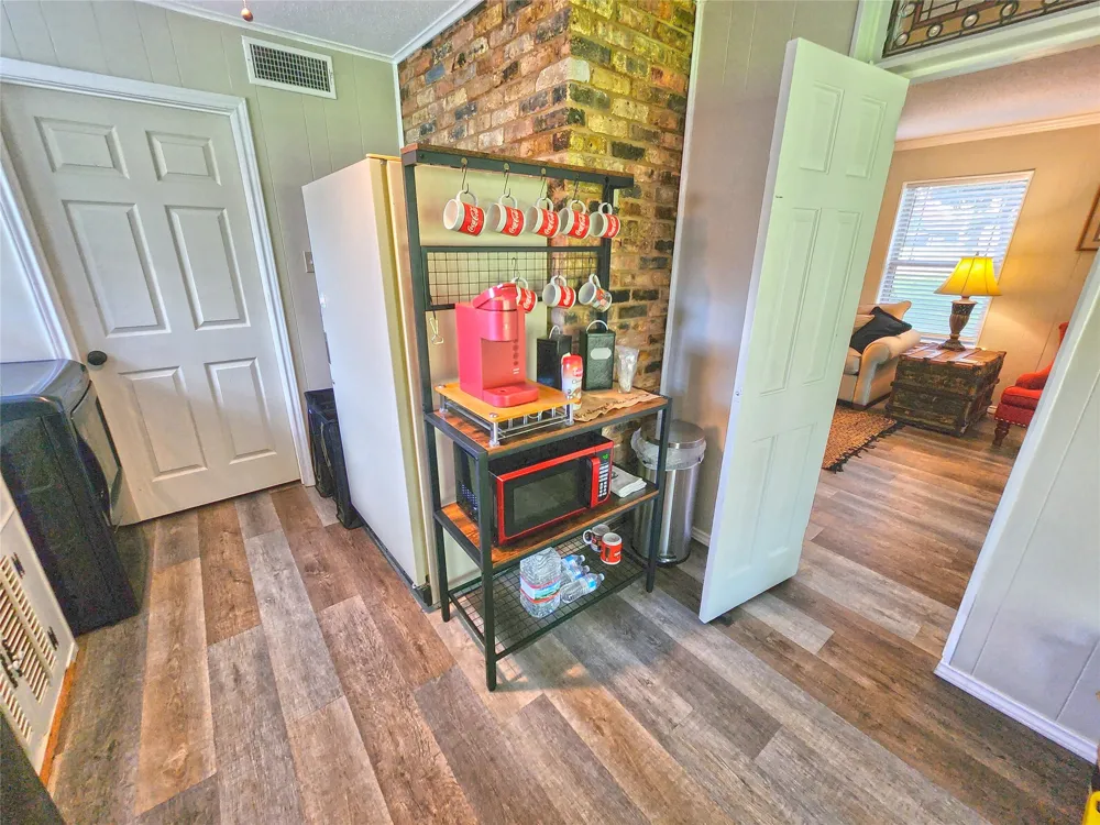 542 Wildewood Drive Chandler, TX 75758
